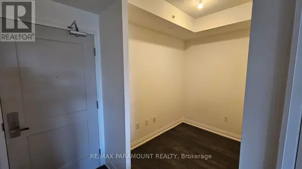 Toronto (islington-city Centre West), ON M9B0E2,10 Gibbs RD #714