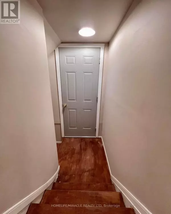 Mississauga (meadowvale), ON L5N2A4,2907 INLAKE COURT (BASEMENT)