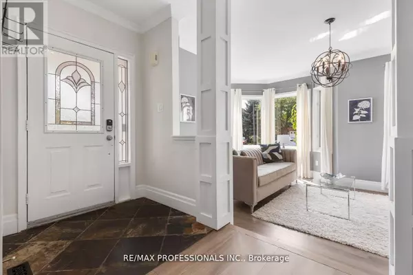 Oakville (wt West Oak Trails), ON L6M3T2,1241 BRILLINGER STREET