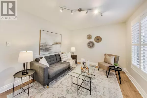 Mississauga (mineola), ON L5G3X9,1188 MINEOLA GARDENS