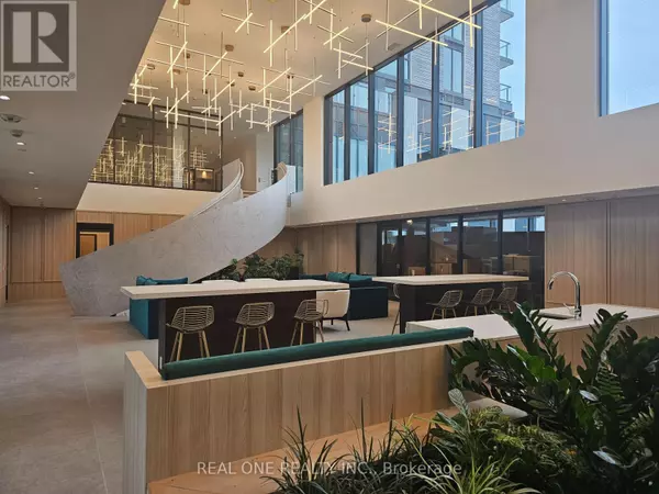 Oakville (jm Joshua Meadows), ON L6H8C6,3071 Trafalgar RD #907