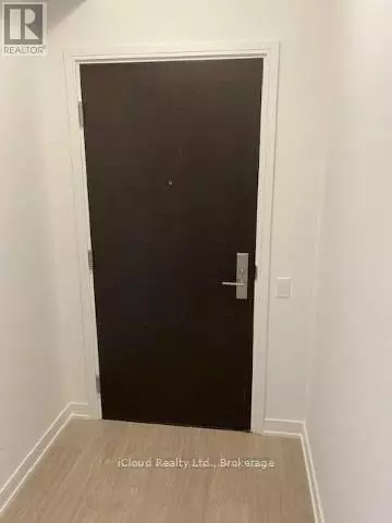 Mississauga (hurontario), ON L4Z0C6,8 Nahani WAY #2821