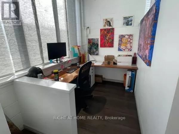 Toronto (islington-city Centre West), ON M8Z1M6,30 Fordhouse BLVD #A & B