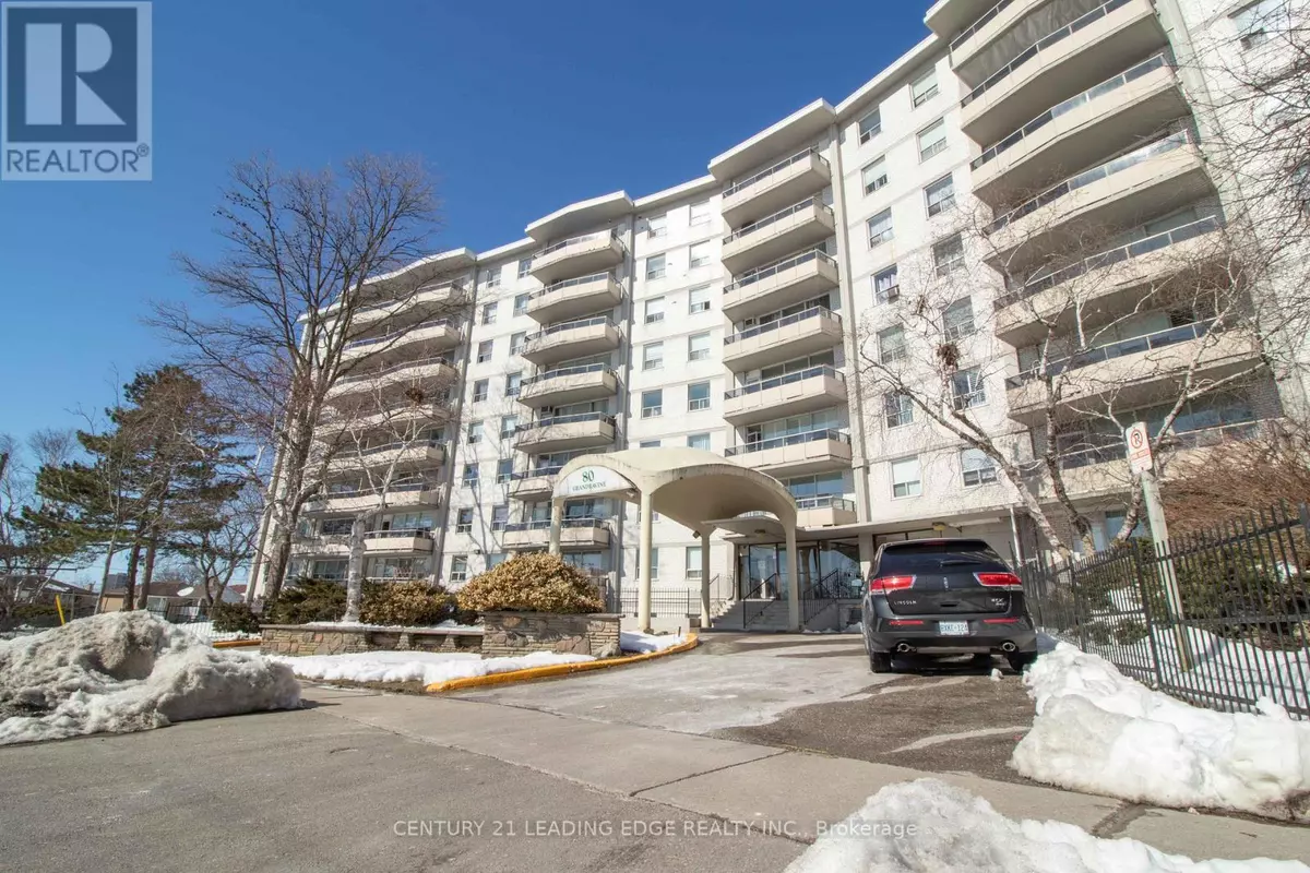 Toronto (york University Heights), ON M3J1B2,80 Grandravine DR #703