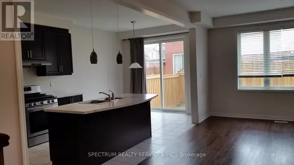 Milton (co Coates), ON L9T8Z6,669 GIBSON CRESCENT