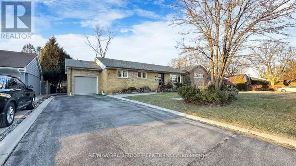 10 SUBURBAN DRIVE N, Mississauga (streetsville), ON L5N1G5