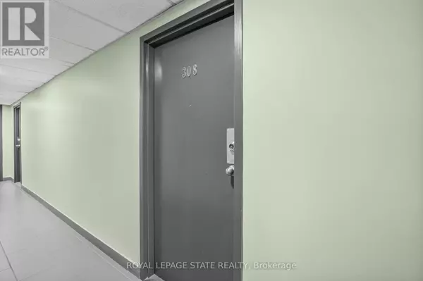 Mississauga (erindale), ON L5C2T7,1050 Stainton DR #308