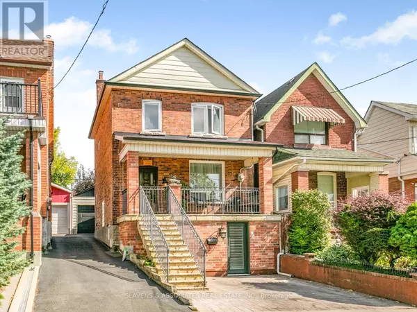 Toronto (weston-pellam Park), ON M6N3H7,MAIN AND 2ND FLOOR - 213B BLACKTHORNE AVENUE