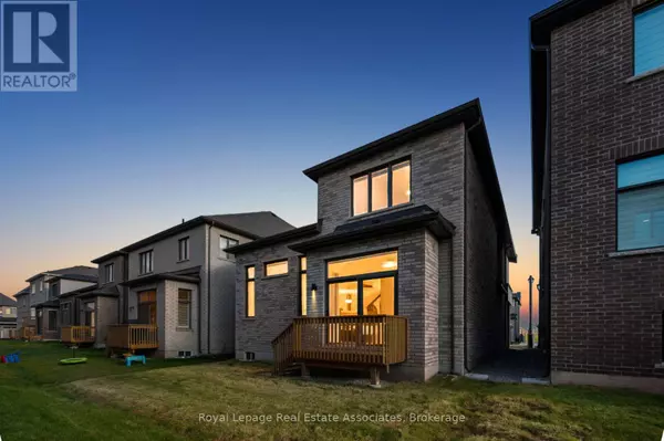 Oakville (jm Joshua Meadows), ON L6H8A8,1249 ONYX TRAIL