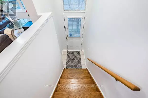 Mississauga (east Credit), ON L5V2R9,5055 Heatherleigh AVE #117