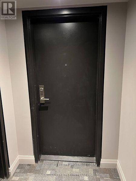 Toronto (alderwood), ON M8W3T9,408 Browns Line #509