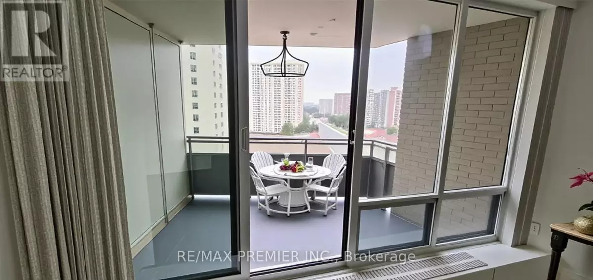 Toronto (kingsview Village-the Westway), ON M9R1T3,380 Dixon RD #905