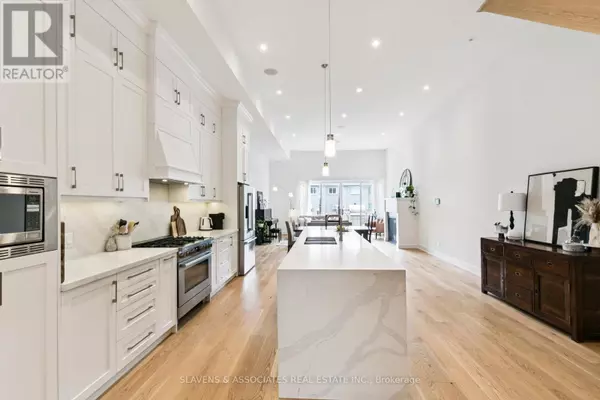 Mississauga (lakeview), ON L5G4A9,1040 ENOLA AVENUE