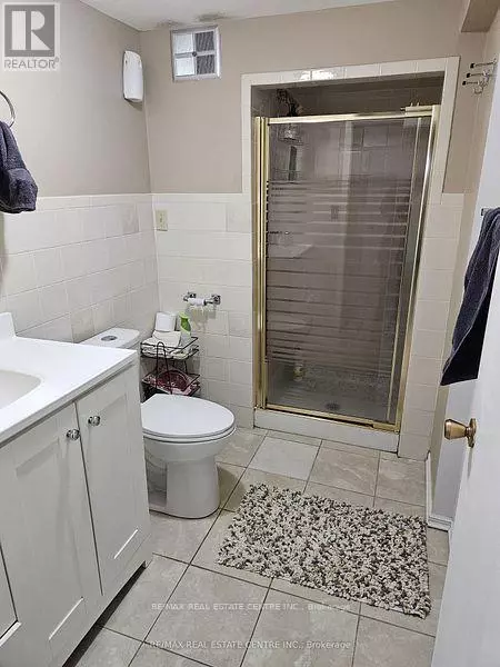 Oakville (cp College Park), ON L6H1W8,1199 SIXTH LINE