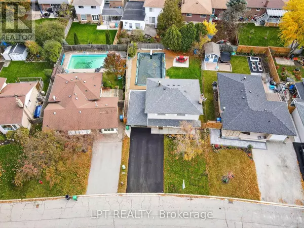 Brampton (brampton East), ON L6W1C5,14 CALEDON CRESCENT