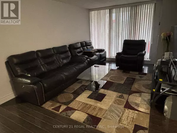 21 Knightsbridge RD #106, Brampton (queen Street Corridor), ON L6T3Y1