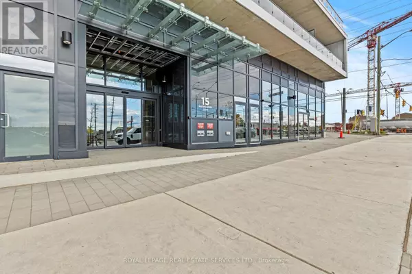 Mississauga (hurontario), ON L5N1H1,15 Watergarden DR #810