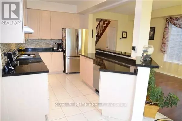 Mississauga (churchill Meadows), ON L5M7W3,5016 OSCAR PETERSON BOULEVARD