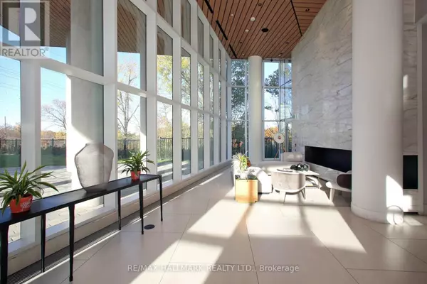 Toronto (edenbridge-humber Valley), ON M8X0B2,20 Brin DR #1904