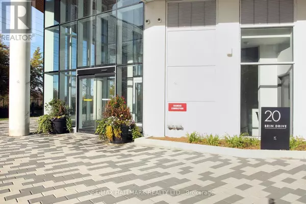 Toronto (edenbridge-humber Valley), ON M8X0B2,20 Brin DR #1904