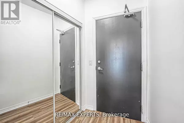 Mississauga (city Centre), ON L5B0E8,223 Webb DR #2606