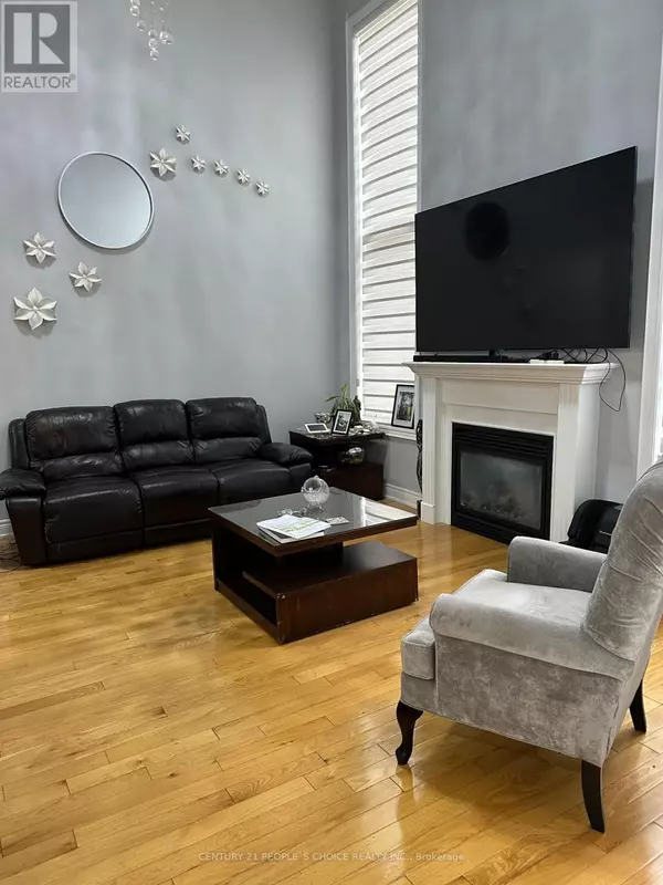 Brampton (credit Valley), ON L6X0X1,69 Fallowfield RD #Upper