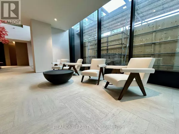 Mississauga (city Centre), ON L5B0N9,4015 The Exchange #3811