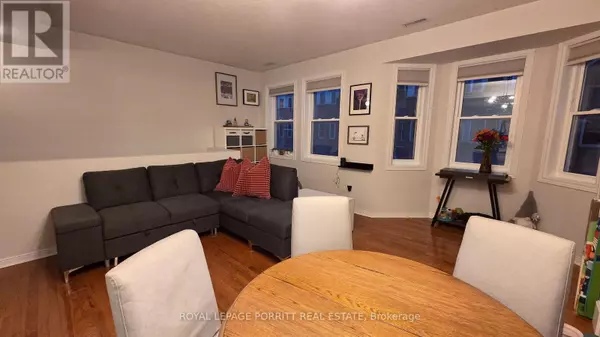 Toronto (yorkdale-glen Park), ON M6A3E7,760 Lawrence AVE West #115