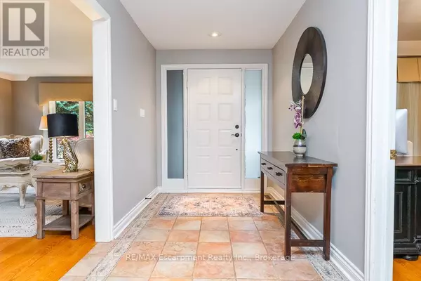 Oakville (fd Ford), ON L6J5P4,2372 CARRINGTON PLACE