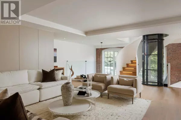 1100 Lansdowne AVE #339, Toronto (dovercourt-wallace Emerson-junction), ON M6H4K1