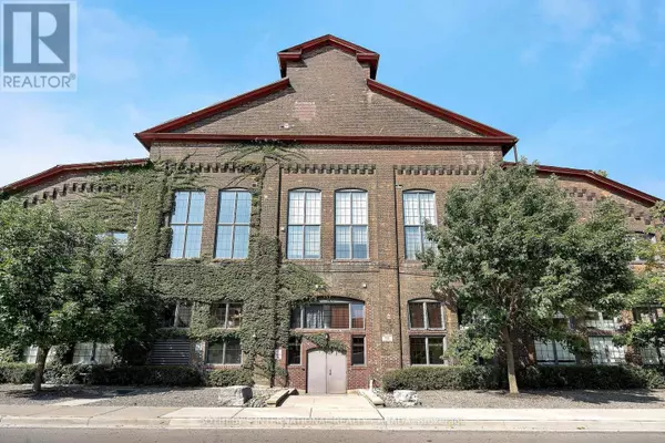 Toronto (dovercourt-wallace Emerson-junction), ON M6H4K1,1100 Lansdowne AVE #339