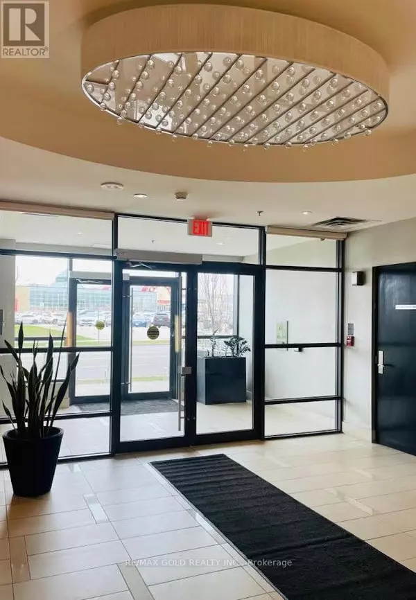 Toronto (west Humber-clairville), ON M9W0E7,840 Queens Plate DR #1401