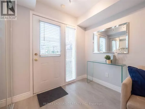 Mississauga (churchill Meadows), ON L5M8C5,4975 Southampton DR #211