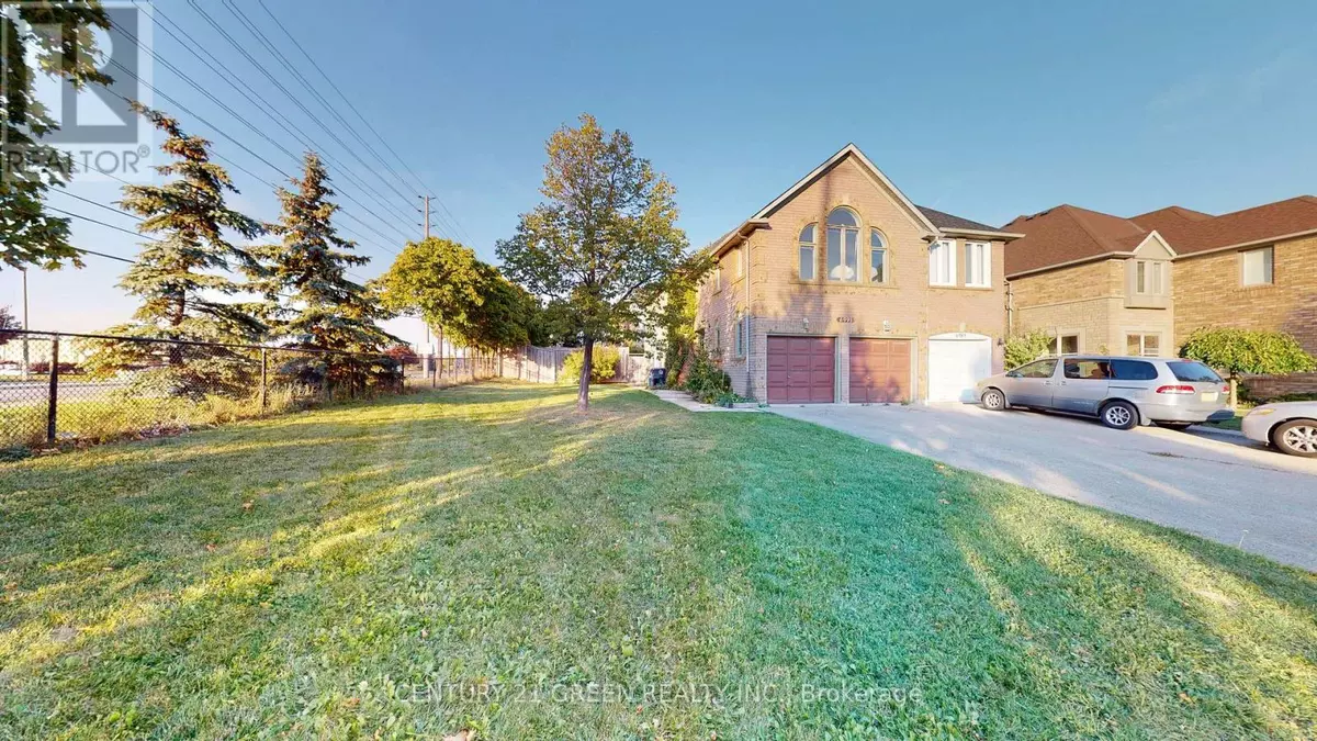 Mississauga (lisgar), ON L5N6X9,6991 ROUNDWOOD COURT