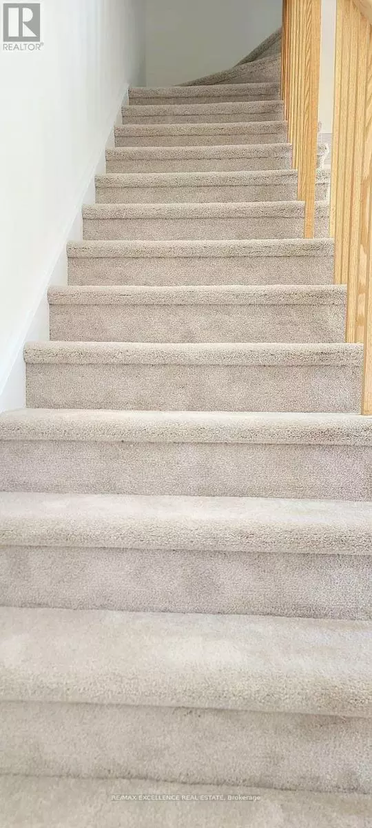 Brampton (bram West), ON L6Y0C3,45 Knotsberry CIR #41