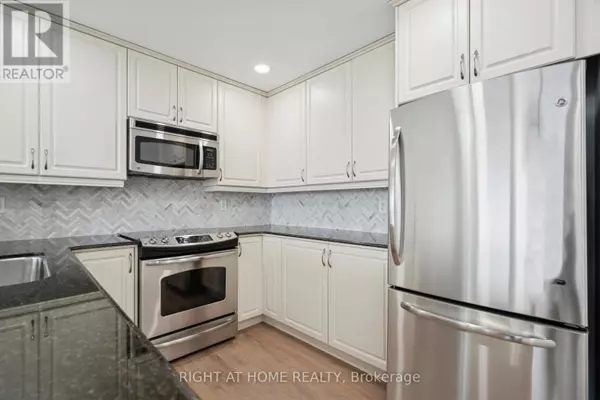 Burlington (brant), ON L7S1M7,551 Maple AVE #1002