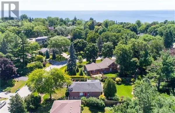 Oakville (sw Southwest), ON L6L4P7,186 TWEEDSDALE CRESCENT
