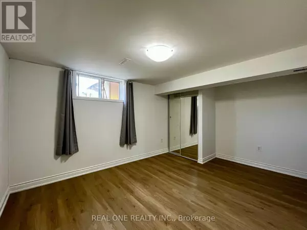 Mississauga (erindale), ON L5C1Z8,3487 Ellengale DR #Lower