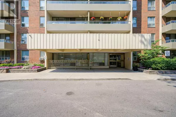 Toronto (york University Heights), ON M3J2S8,9 FOUR WIND DR #311