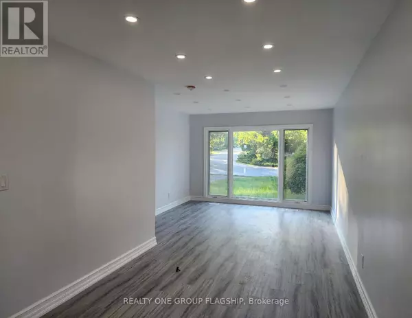 Burlington (lasalle), ON L7T2Y2,812 TANAGER AVENUE