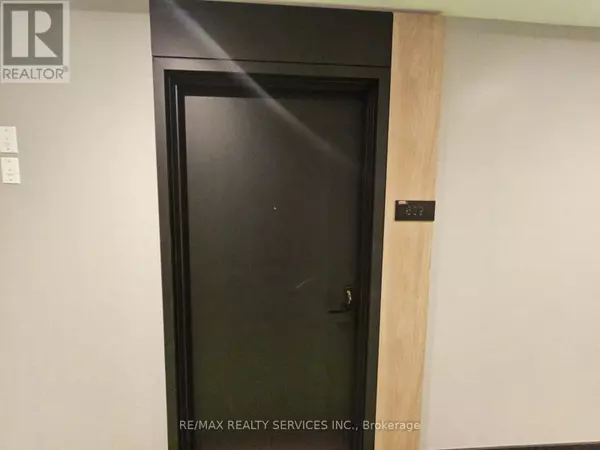 Burlington (lasalle), ON L7T2E1,500 Planes RD #609