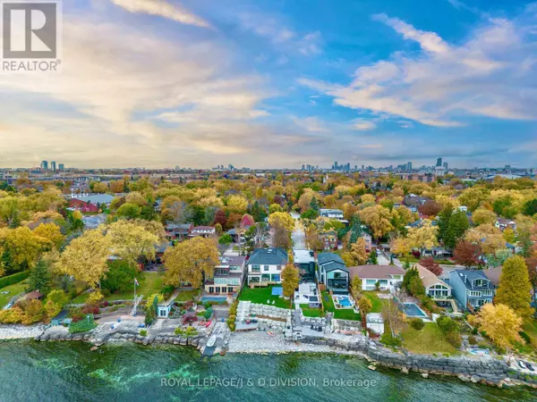 Toronto (long Branch), ON M8W1A2,99 LAKE PROMENADE