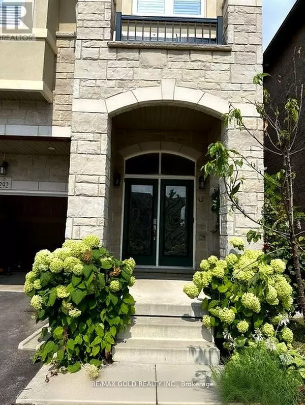 Brampton (northwest Brampton), ON L7A4J3,292 REMEMBRANCE DRIVE