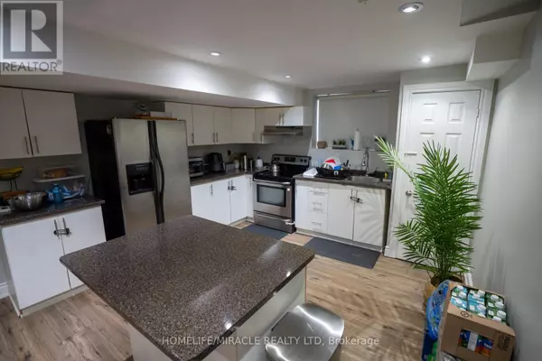 Milton (be Beaty), ON L9T6N1,949 MCNEIL DRIVE