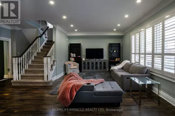 Milton (be Beaty), ON L9T6N1,949 MCNEIL DRIVE