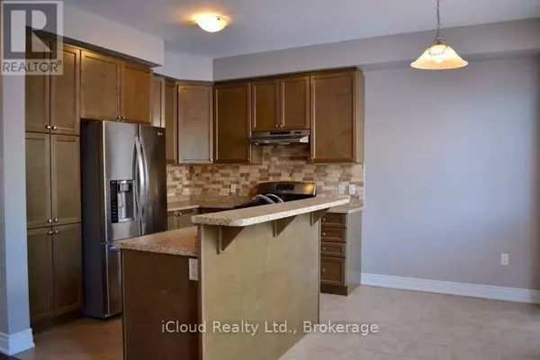 Brampton (bram West), ON L6Y0V2,43 MERRICKVILLE WAY