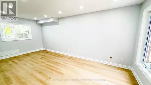 Mississauga (lisgar), ON L5N6E9,3292 BOBWHITE MEWS