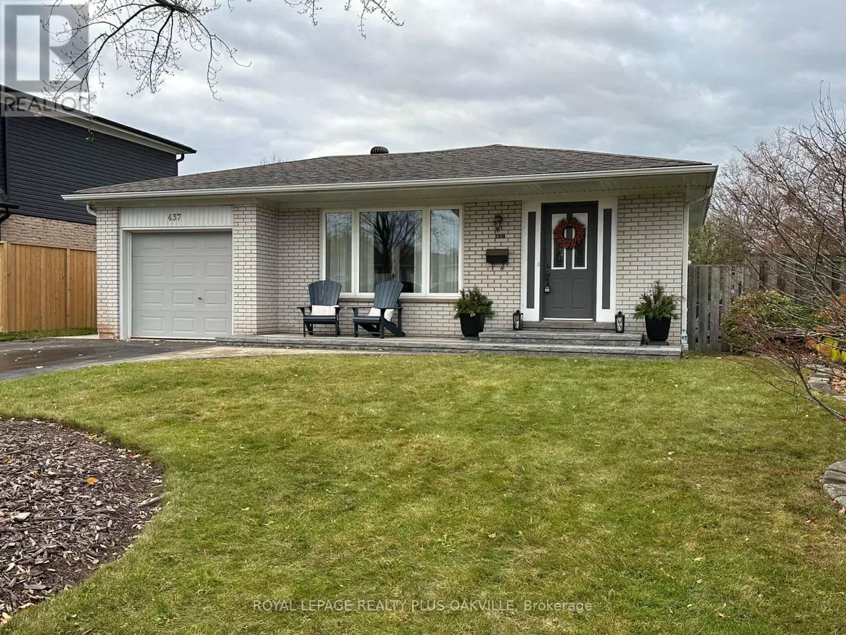 Oakville (wo West), ON L6L3M1,437 WITHNELL CRESCENT