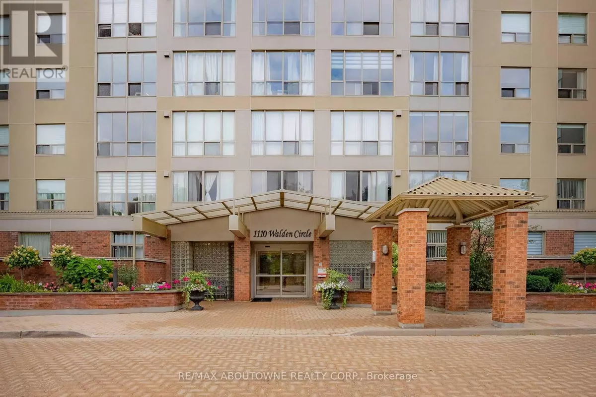 Mississauga (clarkson), ON L5J4R3,1110 Walden CIR #903