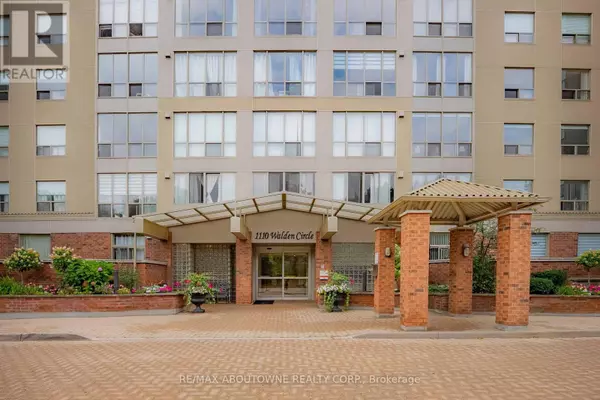 1110 Walden CIR #903, Mississauga (clarkson), ON L5J4R3